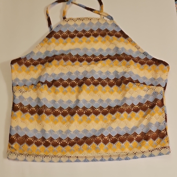 5/$15 New Derek Heart Halter Top - Picture 1 of 3